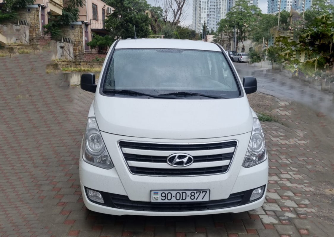 Hyundai H-1