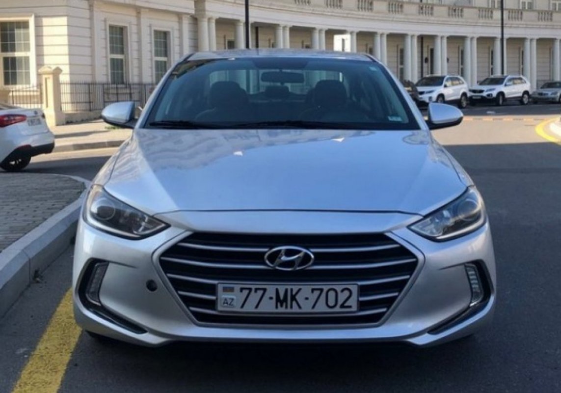 Hyundai Elantra 2018